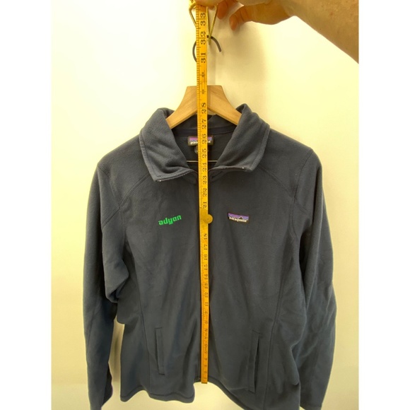 Patagonia Long Sleeve Solid 100% Polyester Sweater - Picture 4 of 8